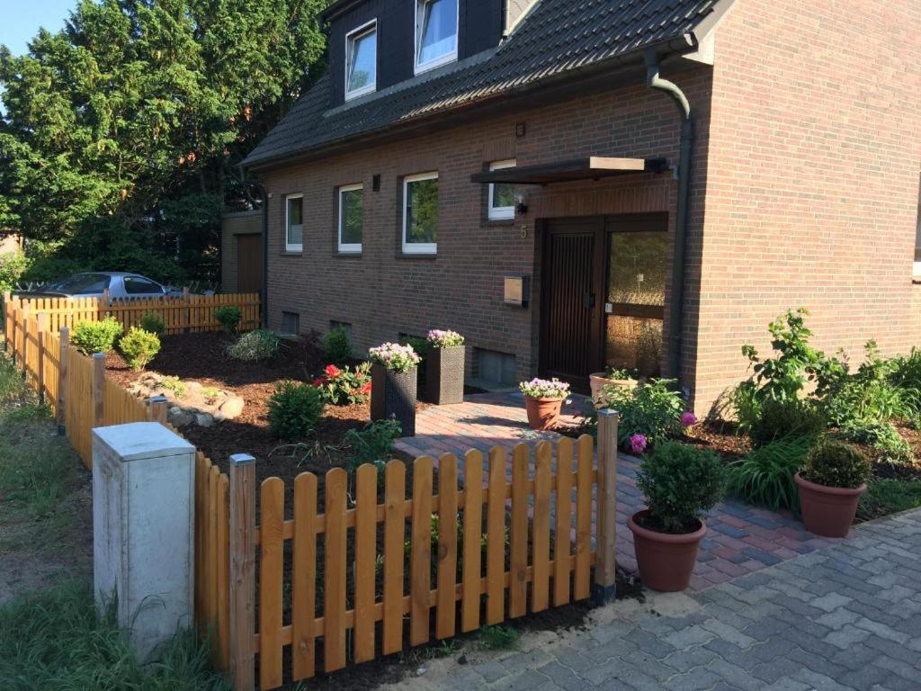 Schick Hamburg Lägenhet Geesthacht Exteriör bild